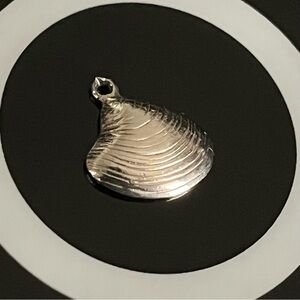 At The Beach Sterling Silver Nautical Clamshell Necklace Bracelet Charm Pendant